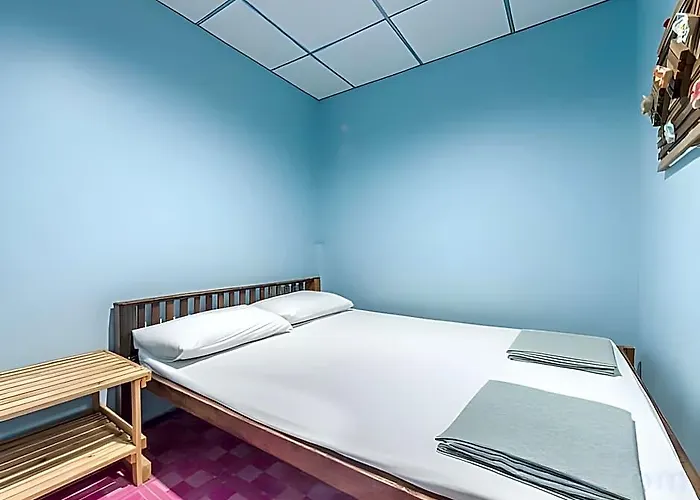 Хостел Zleep63 *