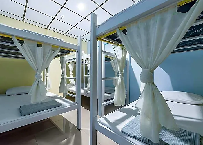 Хостел Zleep63